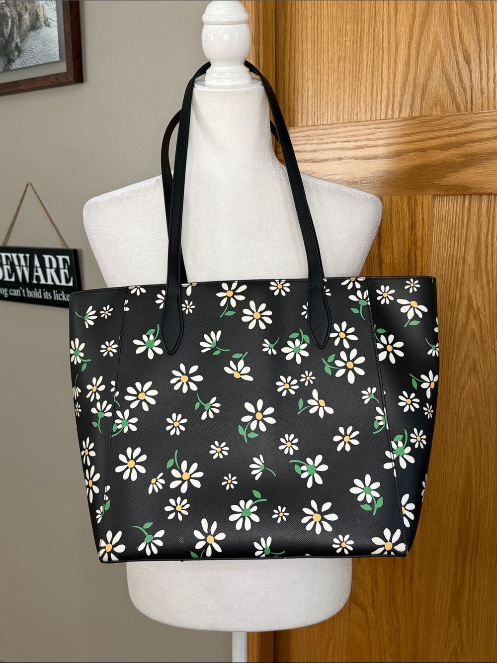 kate spade Black Daisy-Print Tote with White & Green Floral Motif - Picture 5 of 8